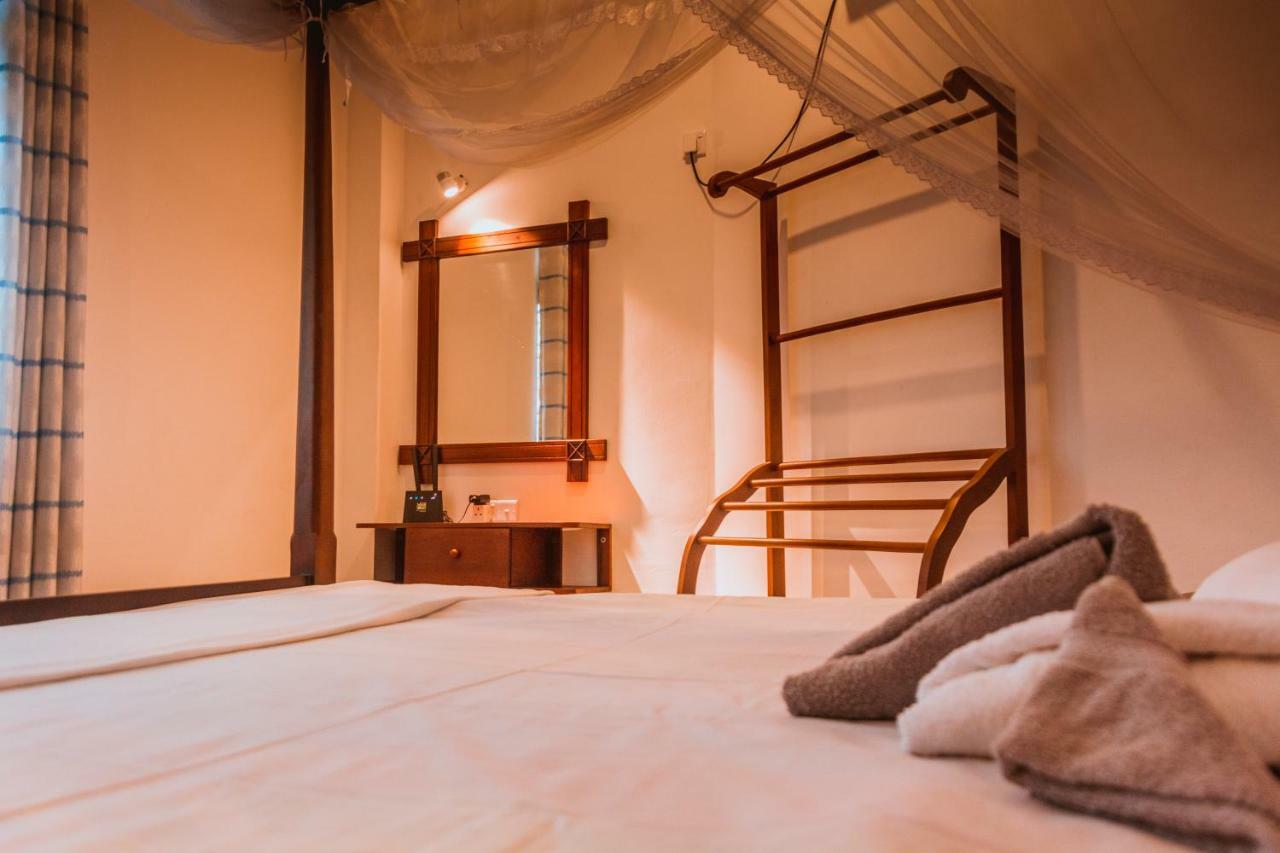 Guesthouse Bodensee Хіккадува Екстер'єр фото
